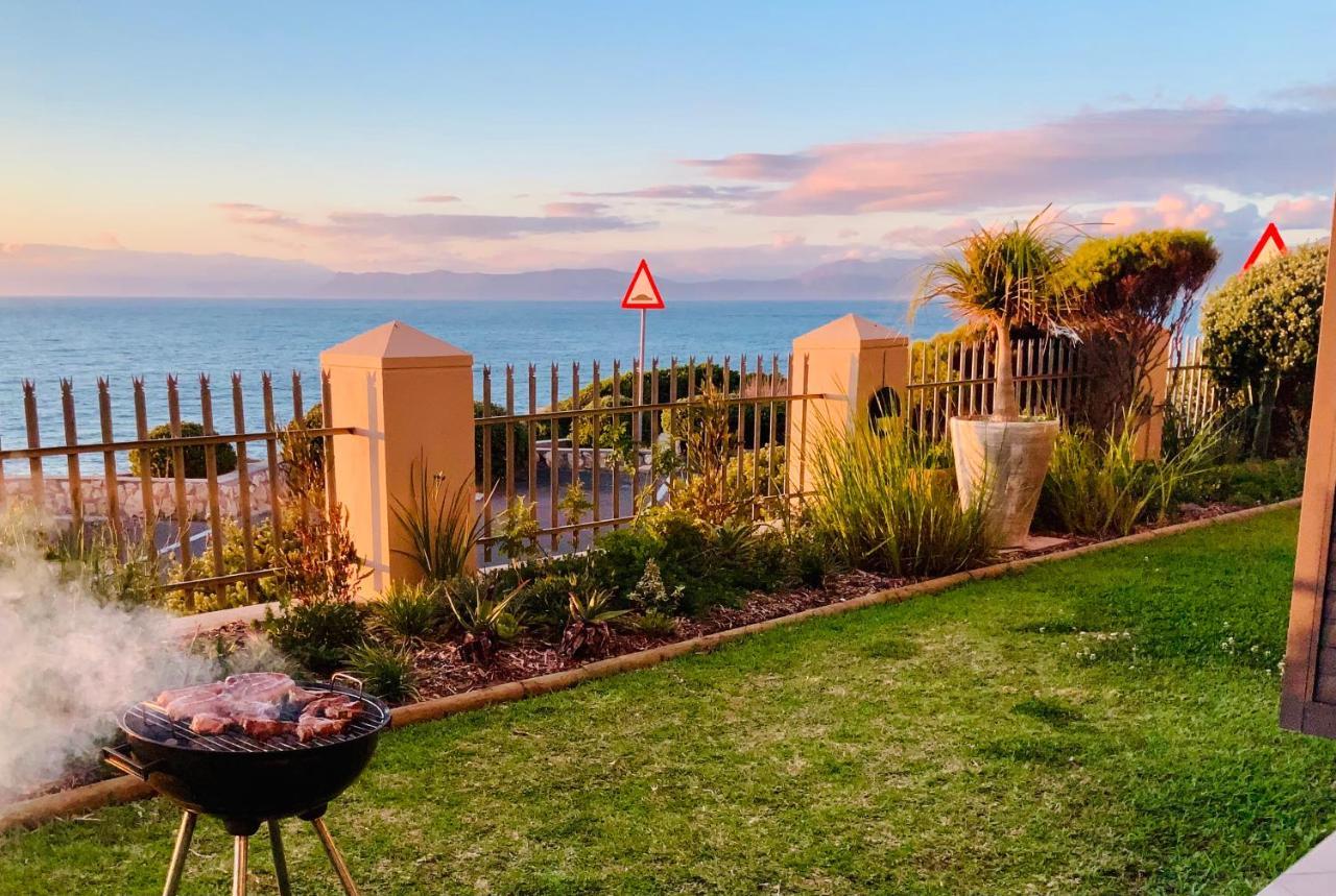 Sage At Whale Cove - Sea Facing Apartment Де Келдерс Екстер'єр фото